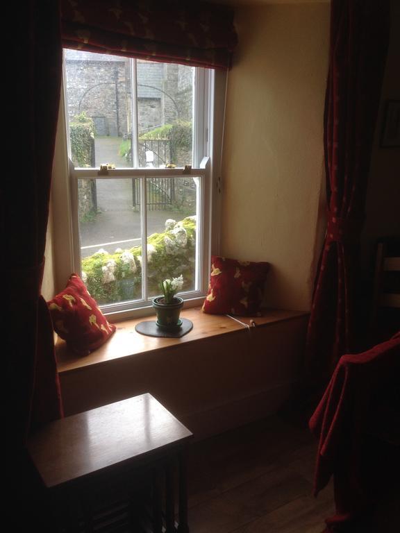 Steeple View Bed and Breakfast Νιούπορτ Εξωτερικό φωτογραφία